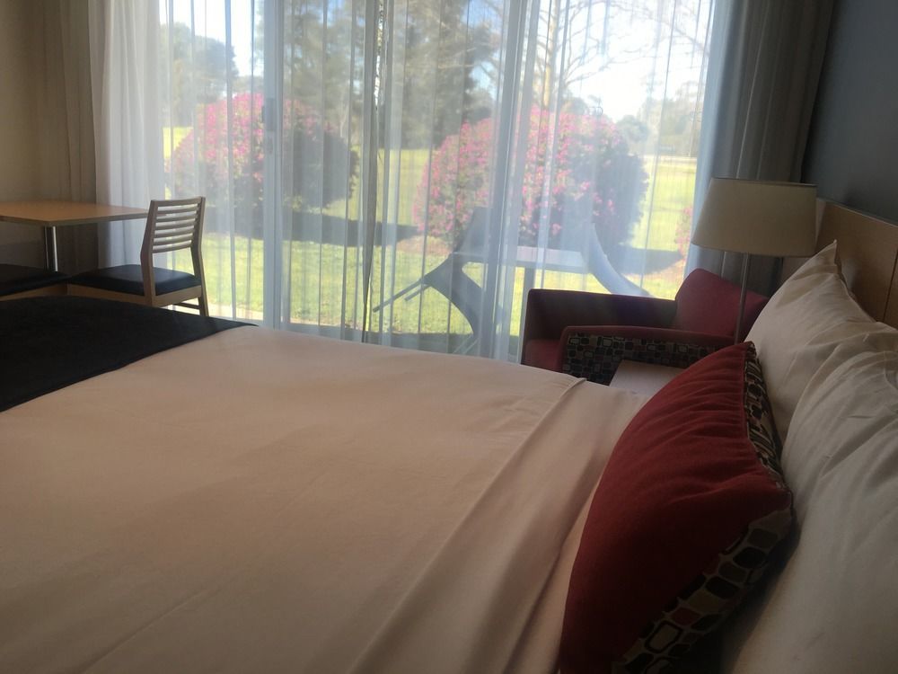 特拉拉尔根品质套房汽车旅馆 外观 照片